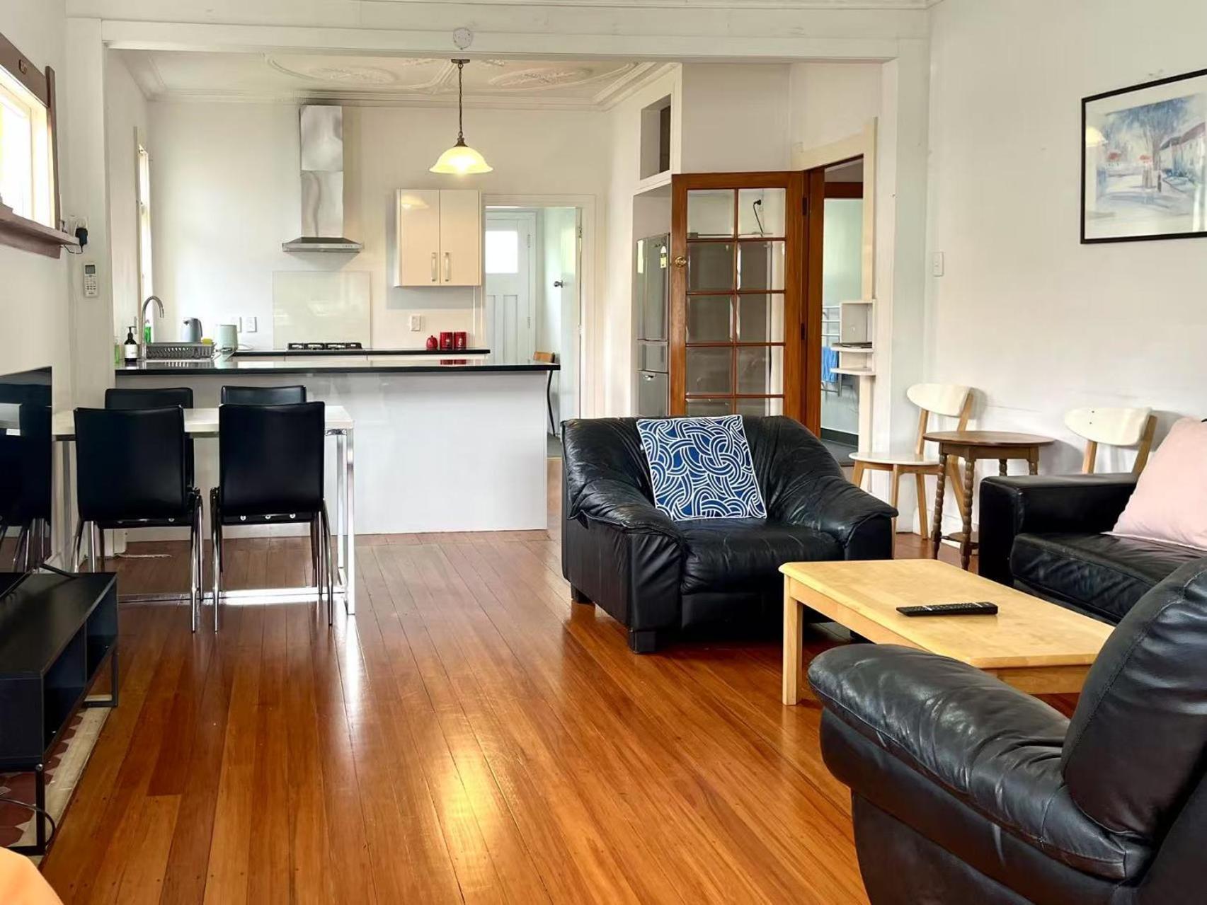 Spacious Retreat Near Ferry & Mall Wellington Eksteriør billede